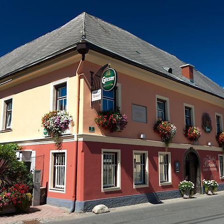 Gasthof Braeuer - Familie Eibensteiner Weißkirchen in Steiermark Exteriör bild