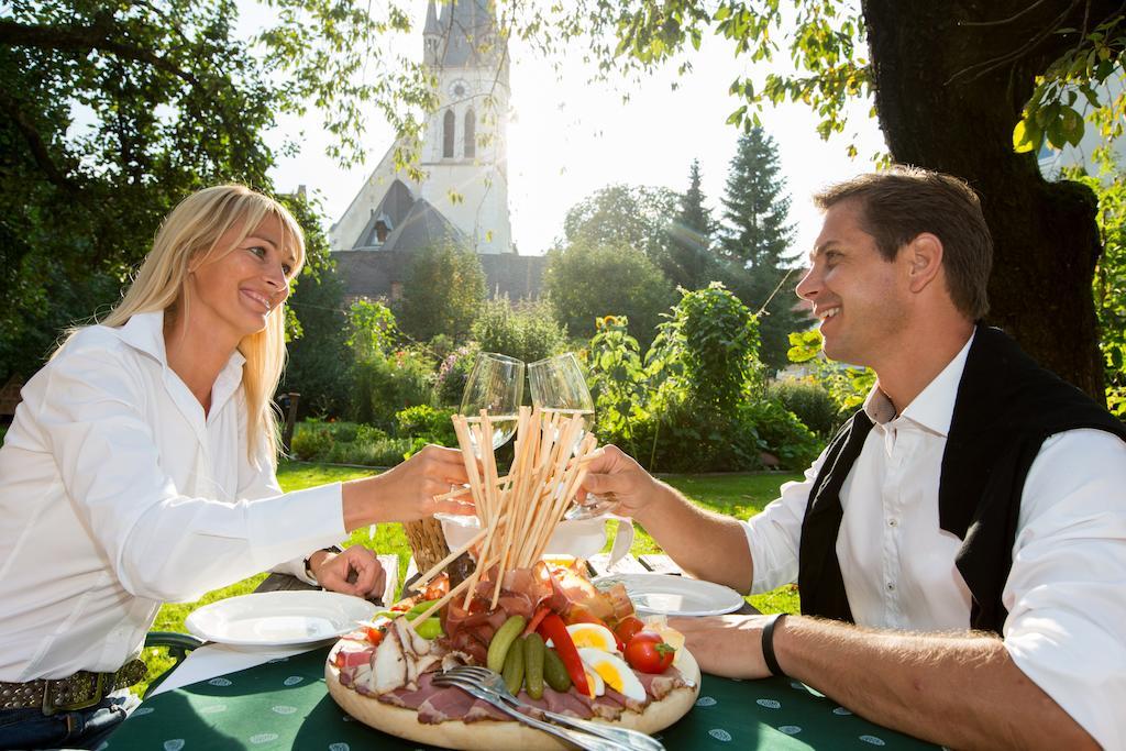 Gasthof Braeuer - Familie Eibensteiner Weißkirchen in Steiermark Exteriör bild